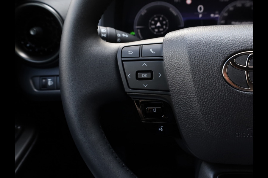 Toyota C-HR Hybrid 200 AWD First Edition | El. Achterklep | Stoelverwarming