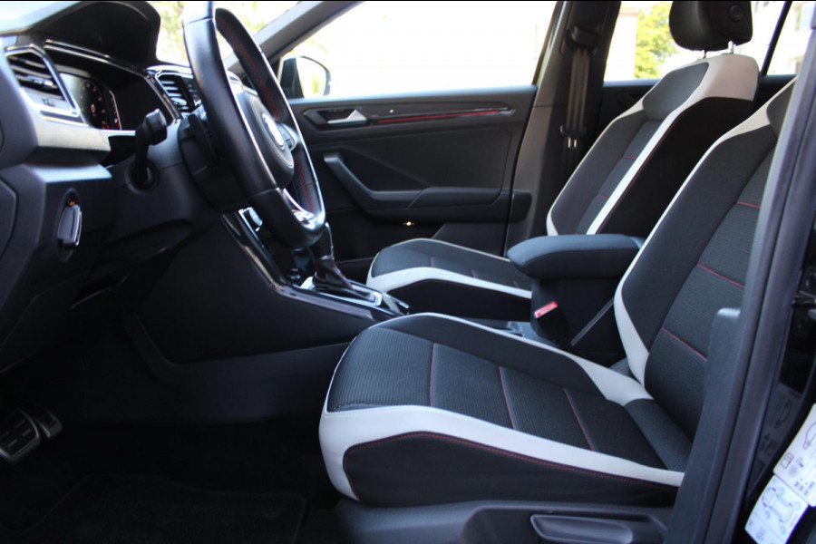 Volkswagen T-Roc 1.5 TSI Sport Virtual Navi Acc Led Nap