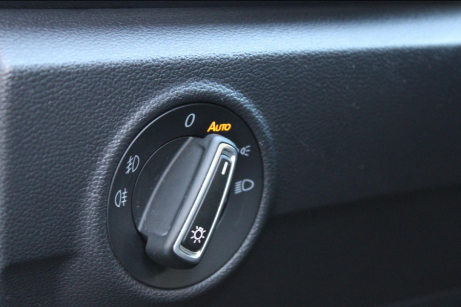Volkswagen T-Roc 1.5 TSI Sport Virtual Navi Acc Led Nap