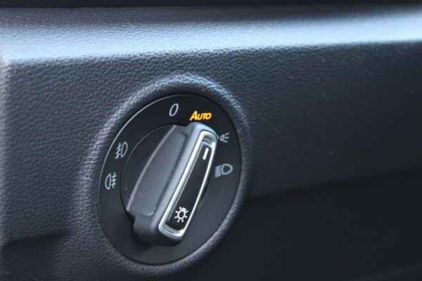 Volkswagen T-Roc 1.5 TSI Sport Virtual Navi Acc Led Nap