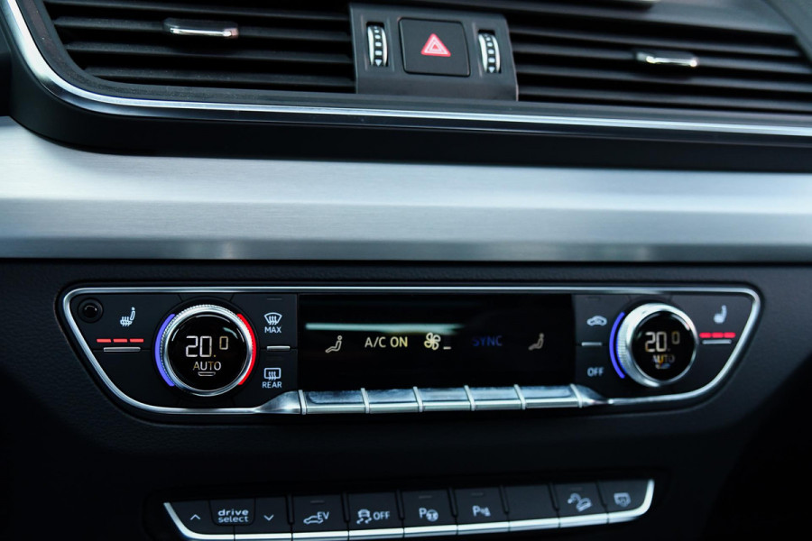 Audi Q5 55 TFSI e quattro Competition 3x S-Line. Luchtv, Pano, ACC, 360, B&O, Trekh, Stuurvw, Keyless, Matrix, CarPlay, Dodeh!