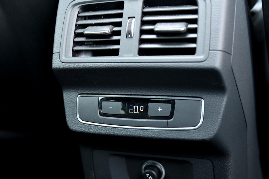 Audi Q5 55 TFSI e quattro Competition 3x S-Line. Luchtv, Pano, ACC, 360, B&O, Trekh, Stuurvw, Keyless, Matrix, CarPlay, Dodeh!