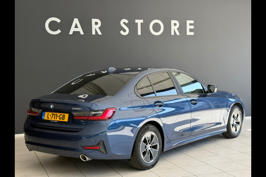 BMW 3-serie 320i BNS Edit Navi|Sportstoelen|Apple Carplay|Dealer Onderhouden