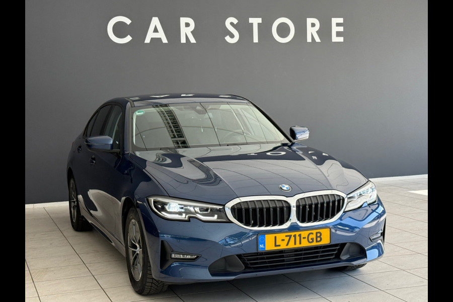 BMW 3-serie 320i BNS Edit Navi|Sportstoelen|Apple Carplay|Dealer Onderhouden