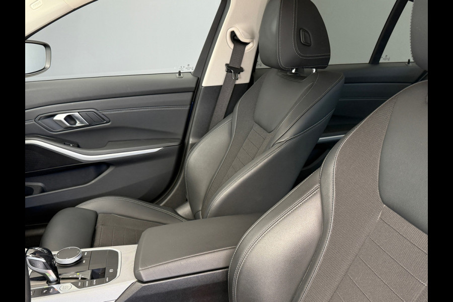 BMW 3-serie 320i BNS Edit Navi|Sportstoelen|Apple Carplay|Dealer Onderhouden