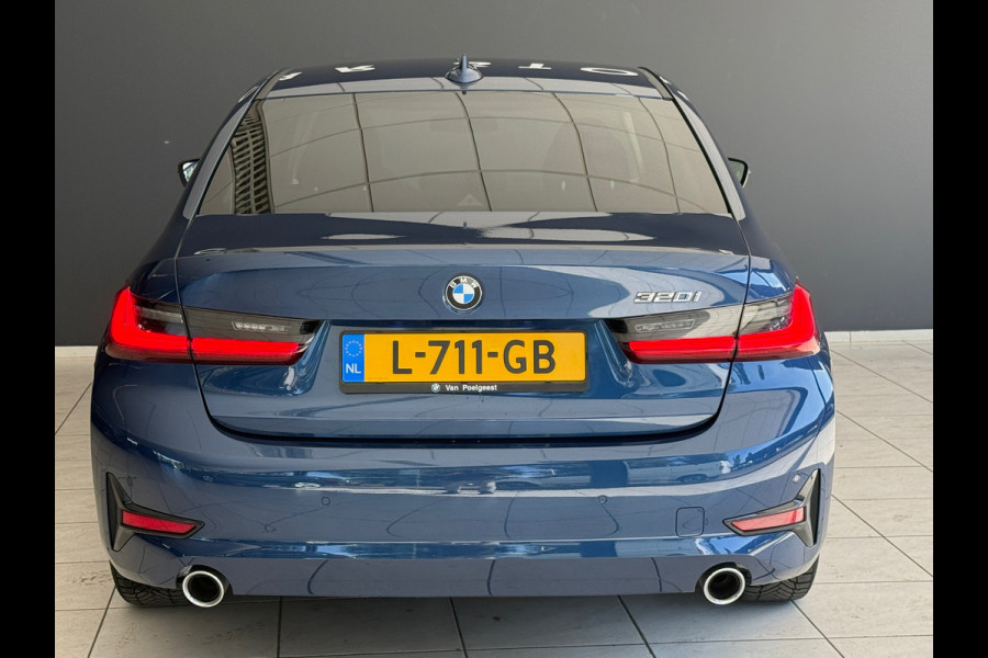 BMW 3-serie 320i BNS Edit Navi|Sportstoelen|Apple Carplay|Dealer Onderhouden
