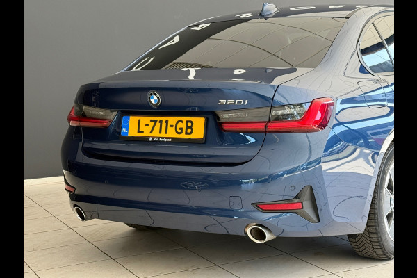 BMW 3-serie 320i BNS Edit Navi|Sportstoelen|Apple Carplay|Dealer Onderhouden