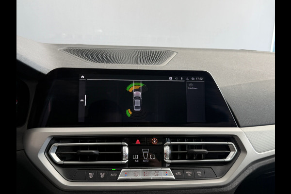 BMW 3-serie 320i BNS Edit Navi|Sportstoelen|Apple Carplay|Dealer Onderhouden