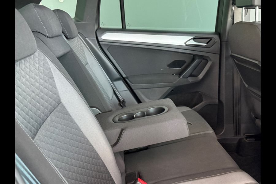 Volkswagen Tiguan 1.5 TSI 150PK DSG R-Line Navi|LED|ACC