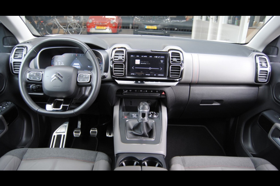 Citroën C5 Aircross 1.2 PureTech Shine \\ Apple carplay