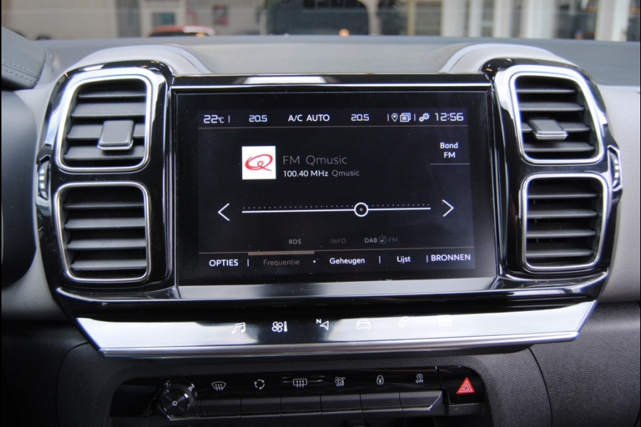 Citroën C5 Aircross 1.2 PureTech Shine \\ Apple carplay