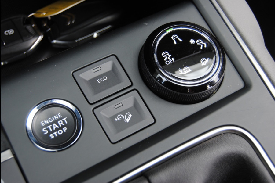 Citroën C5 Aircross 1.2 PureTech Shine \\ Apple carplay