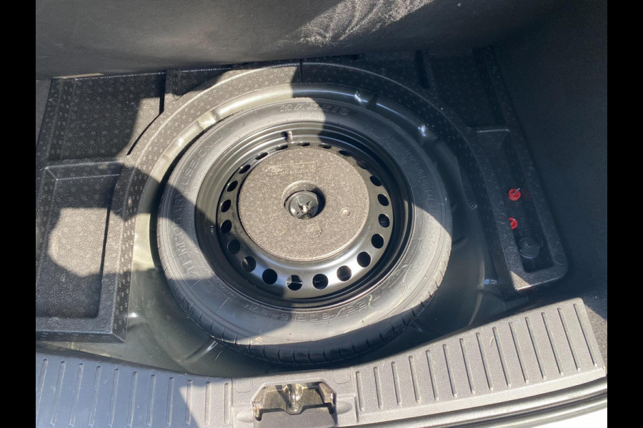 Ford C-MAX 1.5 Titanium|Automaat|Panorama|Carplay|Navigatie|Cruise|Camera|Clima|Stoelverw|Trekhaak|Keyless-go