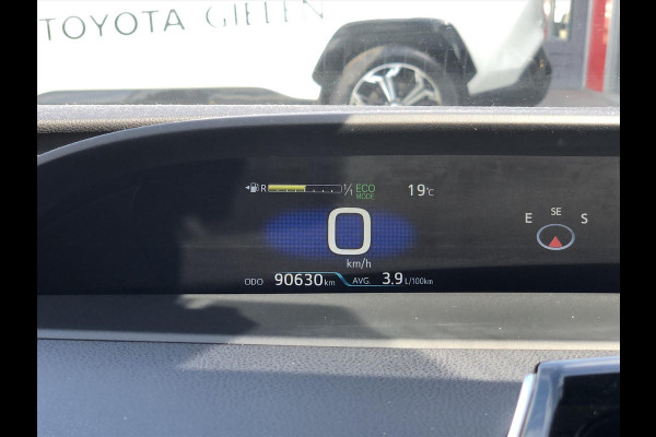 Toyota Prius 1.8 Full Hybrid Dynamic Plus | JBL, Navigatie, Parkeersensoren, Dodehoekherkenning, Head up display, Stoelverwarming