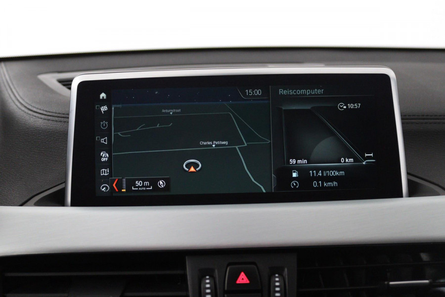 BMW X2 SDrive18i High Executive M-pakket X (NL-auto, Dealer onderH, Panorama, Camera, Head-up, Leer, Navi Pro, Etc)