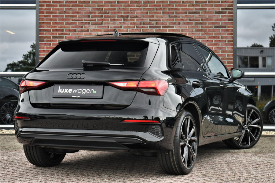 Audi A3 Sportback 40 TFSI e S-Line Pano 19inch Optic-black Carplay
