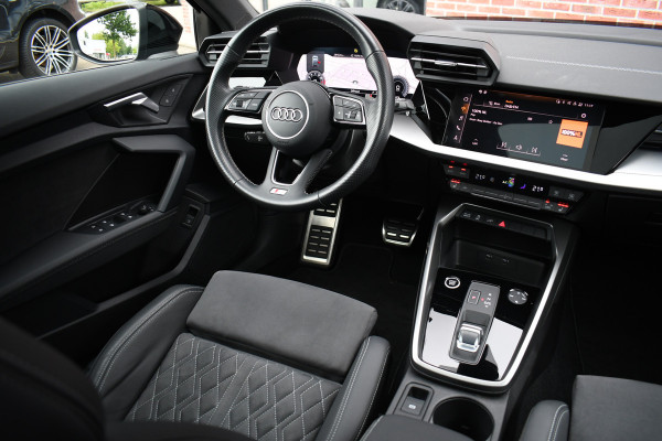 Audi A3 Sportback 40 TFSI e S-Line Pano 19inch Optic-black Carplay