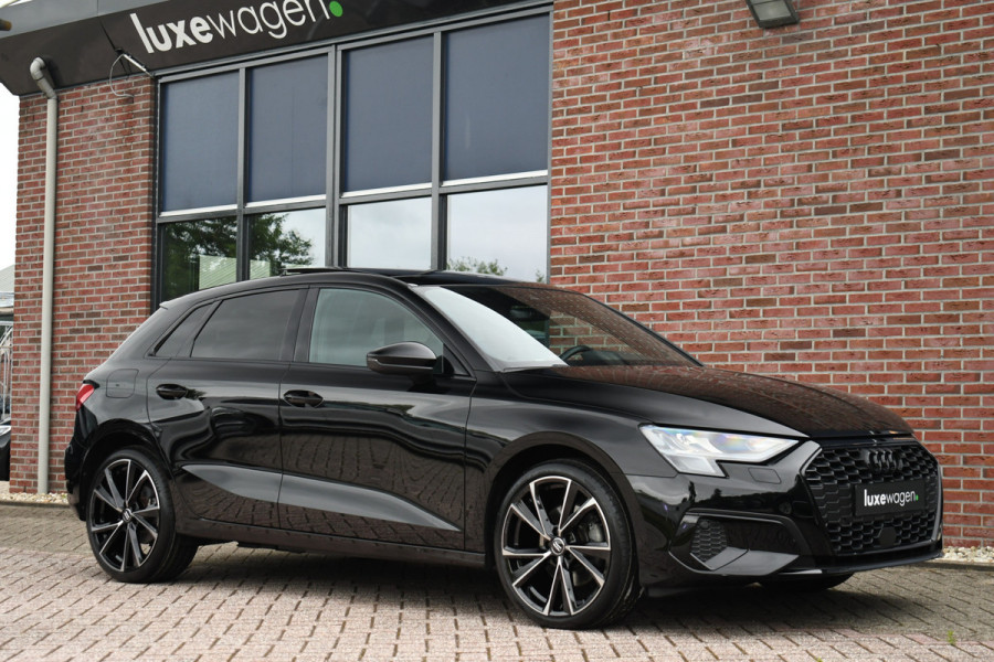 Audi A3 Sportback 40 TFSI e S-Line Pano 19inch Optic-black Carplay