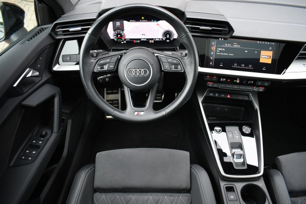 Audi A3 Sportback 40 TFSI e S-Line Pano 19inch Optic-black Carplay