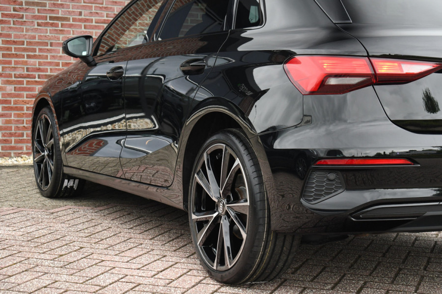 Audi A3 Sportback 40 TFSI e S-Line Pano 19inch Optic-black Carplay