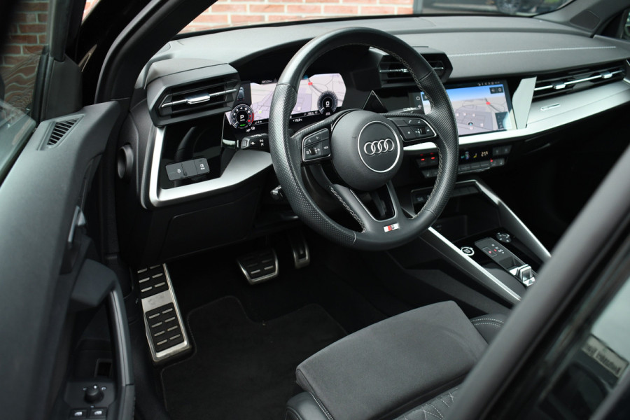 Audi A3 Sportback 40 TFSI e S-Line Pano 19inch Optic-black Carplay