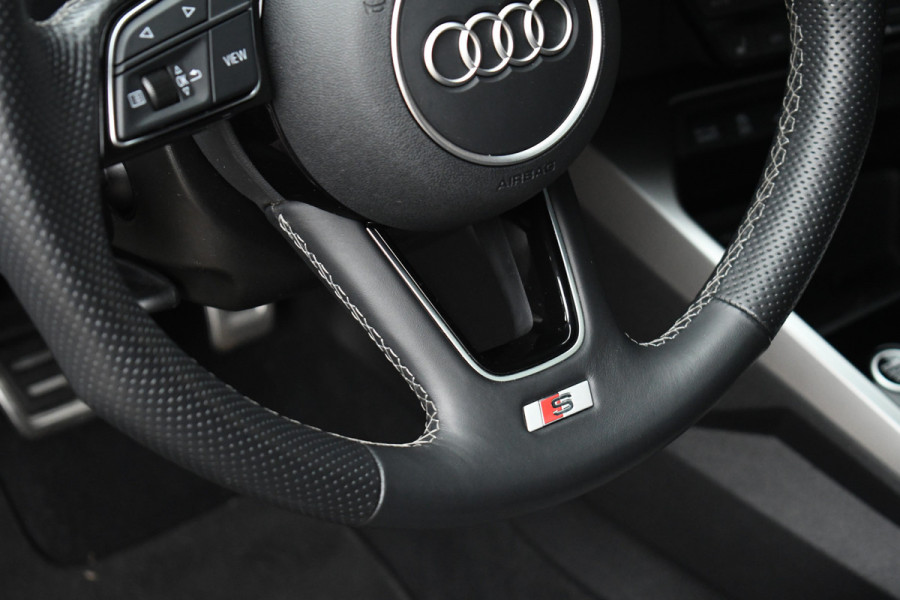 Audi A3 Sportback 40 TFSI e S-Line Pano 19inch Optic-black Carplay