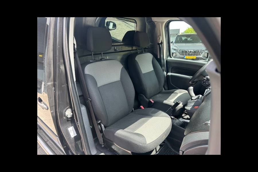 Renault Kangoo 1.5 dCi 90 Energy Comfort Maxi AIRCO I NAVI I CAMERA I PDC I COMLETE ONDERHOUDSHISTORIE I NW DISTRIBUTIE I 1e EIGENAAR