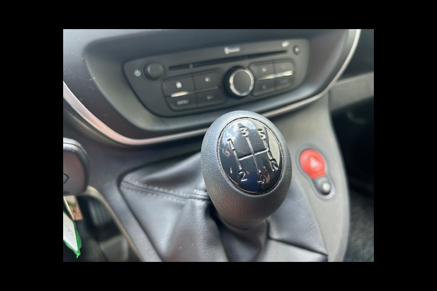 Renault Kangoo 1.5 dCi 90 Energy Comfort Maxi AIRCO I NAVI I CAMERA I PDC I COMLETE ONDERHOUDSHISTORIE I NW DISTRIBUTIE I 1e EIGENAAR