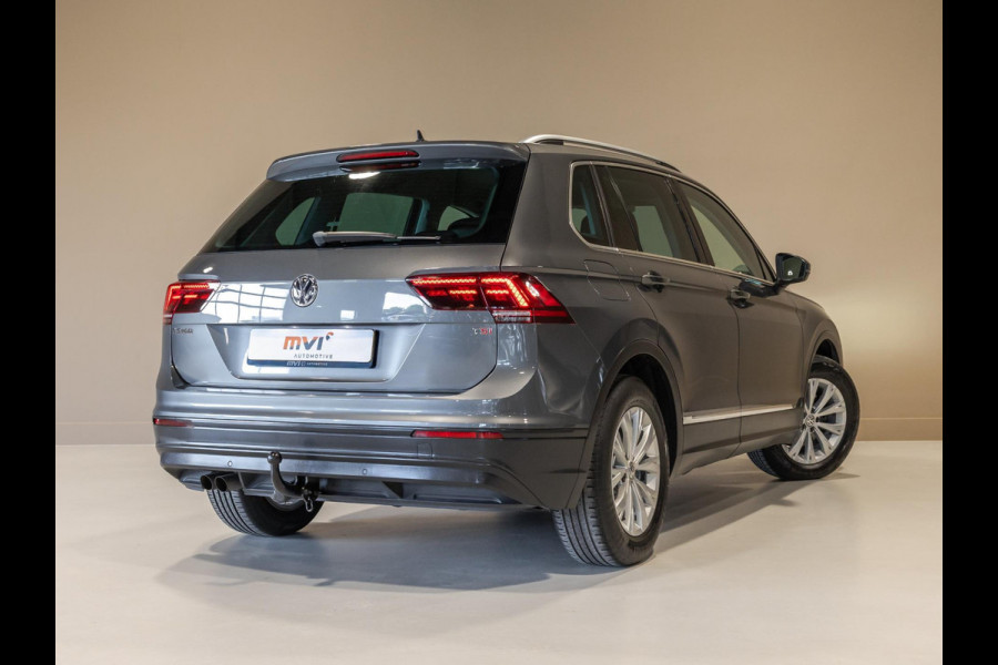 Volkswagen Tiguan 1.4 TSI ACT Comfortline Business / 150pk / Trekhaak / Keyless / Adaptieve cruise control /