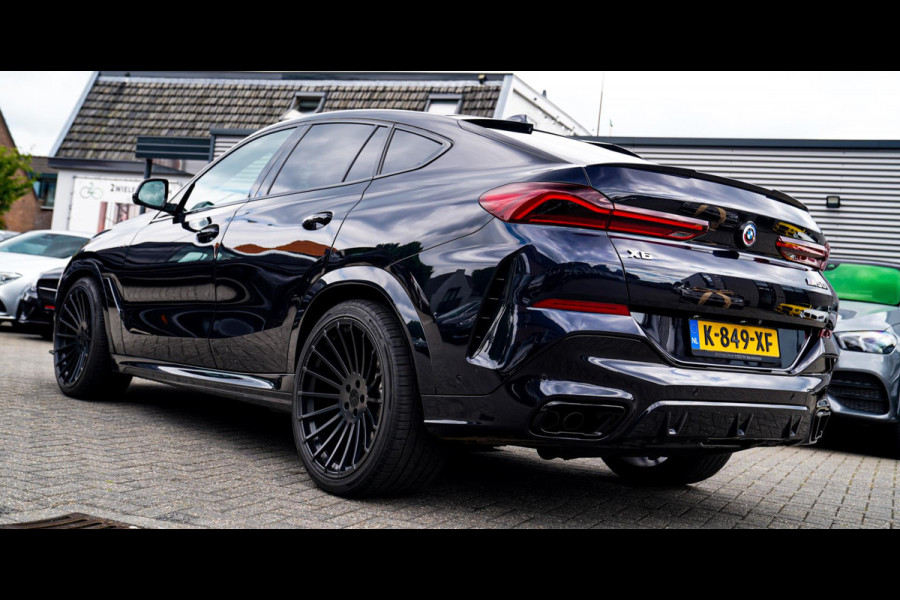 BMW X6 M50i High Executive | Carbon inleg | Krystallen Pook | Harman/Kardon | X6M look | 360 | Uitlaatklep | BMW Drive Assisted |