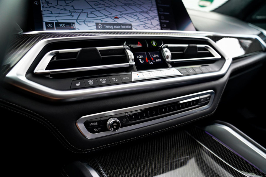 BMW X6 M50i High Executive | Carbon inleg | Krystallen Pook | Harman/Kardon | X6M look | 360 | Uitlaatklep | BMW Drive Assisted |