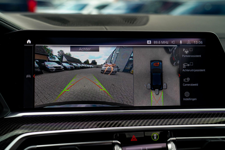 BMW X6 M50i High Executive | Carbon inleg | Krystallen Pook | Harman/Kardon | X6M look | 360 | Uitlaatklep | BMW Drive Assisted |
