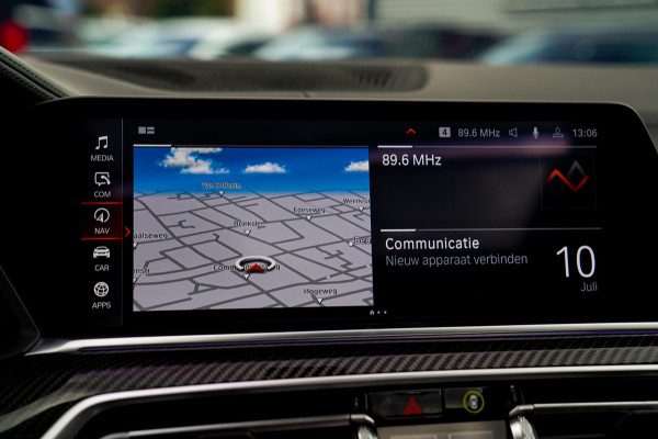 BMW X6 M50i High Executive | Carbon inleg | Krystallen Pook | Harman/Kardon | X6M look | 360 | Uitlaatklep | BMW Drive Assisted |