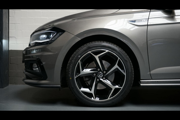 Volkswagen Polo 1.5 TSI R-Line AUTOMAAT-CAMERA-CARPLAY-CLIMA-CRUISE-DAB-FULL LED-MODE-NAVIGATIE-PANORAMA-STOELVERWARMING