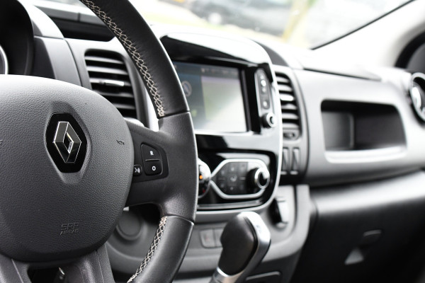 Renault Trafic 2.0 dCi 170 T29 L2H1 Luxe Cruise, Camera, Carplay, 170PK, Automaat, Trekhaak, LED, Trekhaak, Sensoren, Uniek!