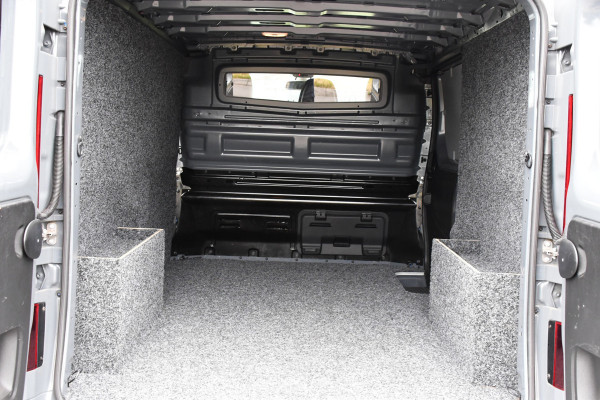 Renault Trafic 2.0 dCi 170 T29 L2H1 Luxe Cruise, Camera, Carplay, 170PK, Automaat, Trekhaak, LED, Trekhaak, Sensoren, Uniek!