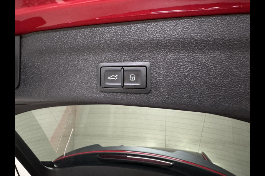 Audi A6 Avant 55 TFSI V6T Quattro S-Line Pano B&O Luchtv Sfeer NAP