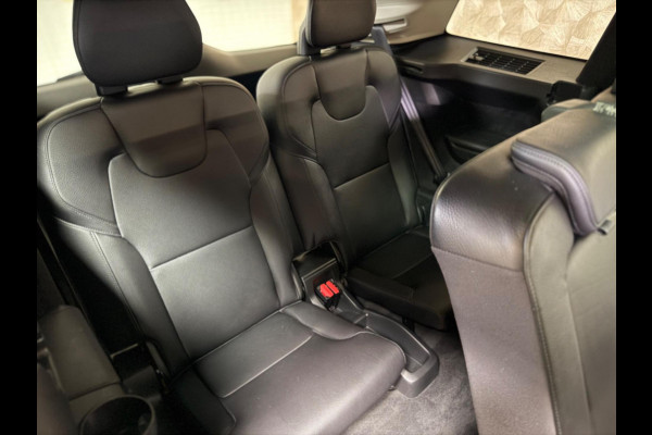 Volvo XC90 2.0 D5 AWD Momentum | 7 persoons | pano | ACC | Leer | Camera