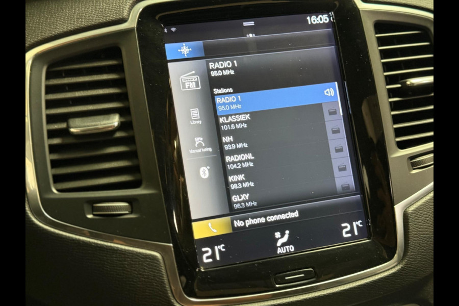 Volvo XC90 2.0 D5 AWD Momentum | 7 persoons | pano | ACC | Leer | Camera