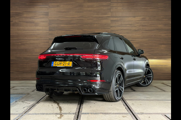 Porsche Cayenne 3.0 E-Hybrid Platinum Edition | Sportchrono | Luchtvering | SportDesign