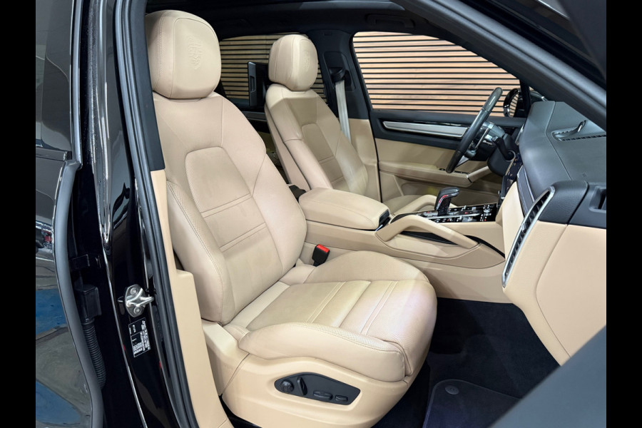 Porsche Cayenne 3.0 E-Hybrid Platinum Edition | Sportchrono | Luchtvering | SportDesign