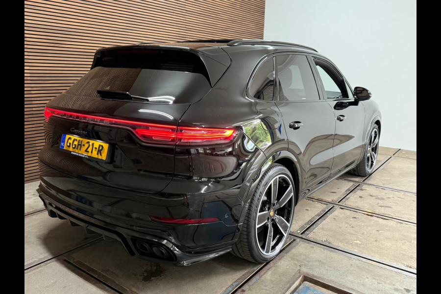 Porsche Cayenne 3.0 E-Hybrid Platinum Edition | Sportchrono | Luchtvering | SportDesign