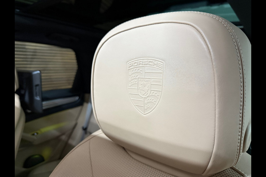 Porsche Cayenne 3.0 E-Hybrid Platinum Edition | Sportchrono | Luchtvering | SportDesign