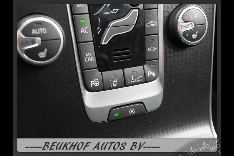 Volvo V40 1.5 T3 Polar+ Panorama Trekhaak Cam Harman Kardon