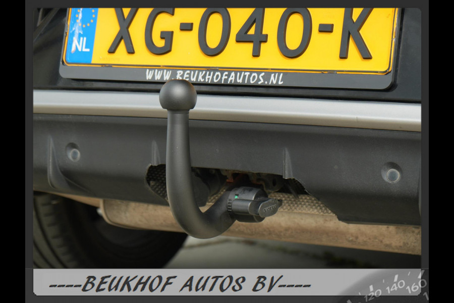 Volvo V40 1.5 T3 Polar+ Panorama Trekhaak Cam Harman Kardon