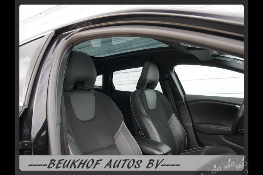 Volvo V40 1.5 T3 Polar+ Panorama Trekhaak Cam Harman Kardon