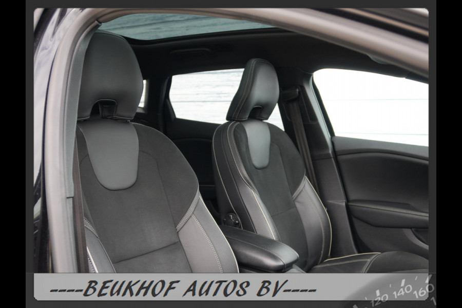 Volvo V40 1.5 T3 Polar+ Panorama Trekhaak Cam Harman Kardon