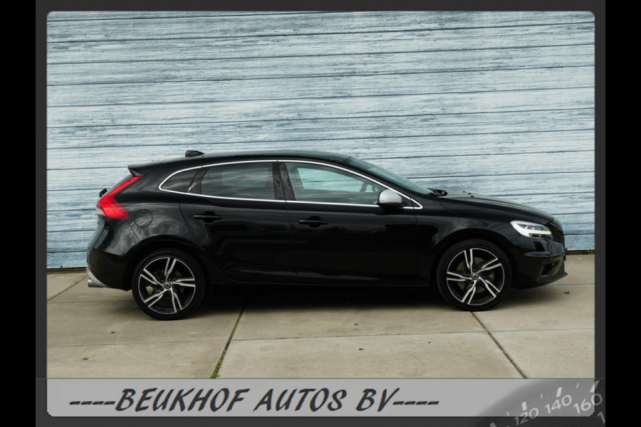Volvo V40 1.5 T3 Polar+ Panorama Trekhaak Cam Harman Kardon