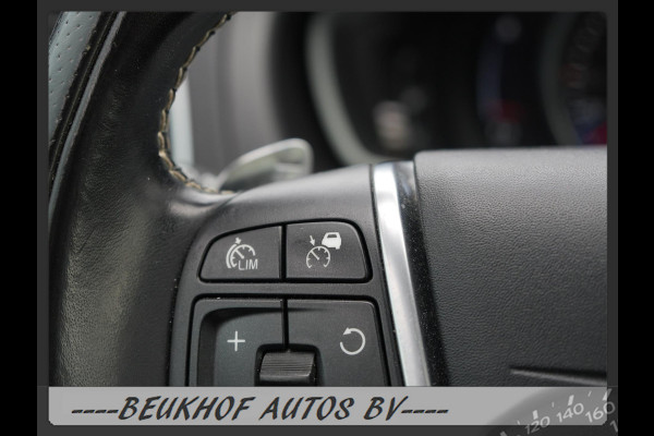 Volvo V40 1.5 T3 Polar+ Panorama Trekhaak Cam Harman Kardon