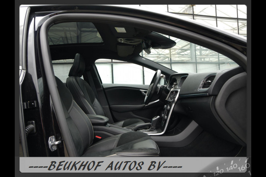 Volvo V40 1.5 T3 Polar+ Panorama Trekhaak Cam Harman Kardon